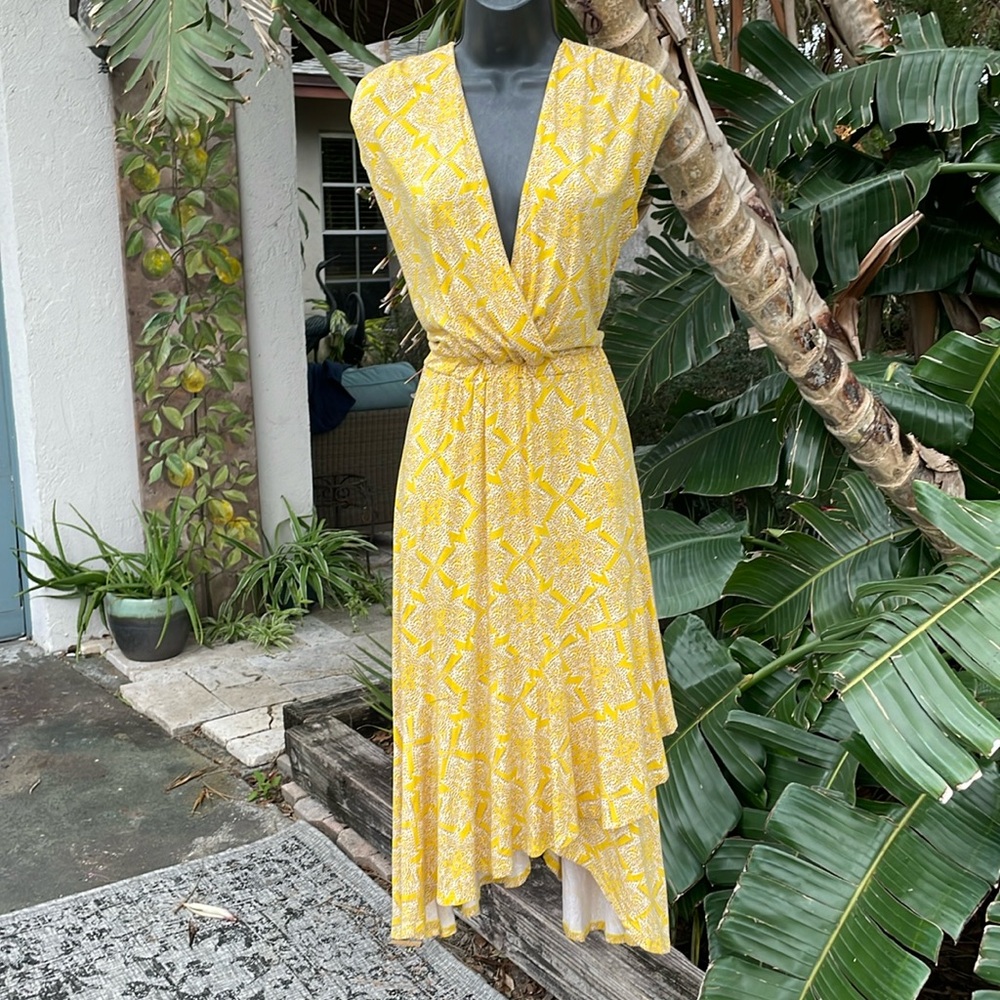 Maeve floral handkerchief hem, or scarf hem dress